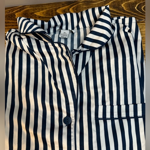 Alfani Satin Notch Collar Pajama Set Candy Cane Size XL - Picture 6 of 14